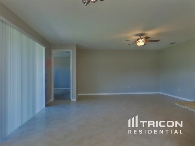 1406 Savoy Ln in Sanford, FL - Building Photo - Building Photo