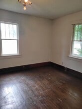 666 N Adams Ave in Lebanon, MO - Building Photo - Building Photo