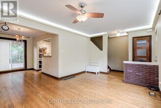 41 Van Stassen Blvd in Toronto, ON - Building Photo - Building Photo