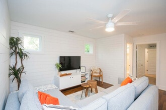 559 Veritas St, Unit SI ID1302209P in Nashville, TN - Building Photo - Building Photo