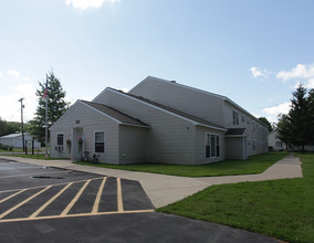 Bronner Manor Apartments in Richfield Springs, NY - Building Photo - Building Photo