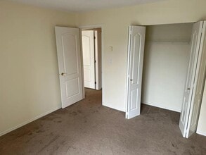 32085 George Ferguson Way in Abbotsford, BC - Building Photo - Building Photo