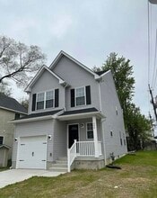 300 Saunders Ave in Bellmawr, NJ - Building Photo - Building Photo