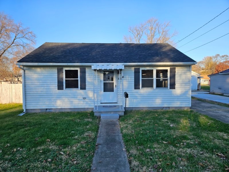 615 19th St in Vienna, WV - Foto de edificio