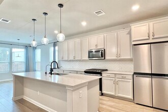 2017 Cartway Ct in Leander, TX - Building Photo - Building Photo