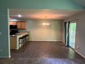 3806 Snow Leopard Dr in Columbia, MO - Building Photo - Building Photo
