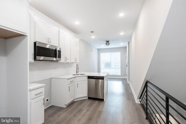property at 2537 N Howard St