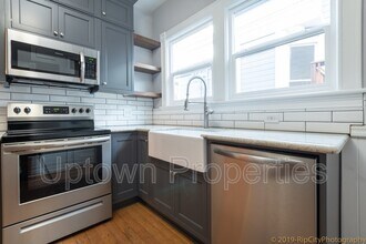 616 NW 22nd Ave in Portland, OR - Building Photo - Building Photo