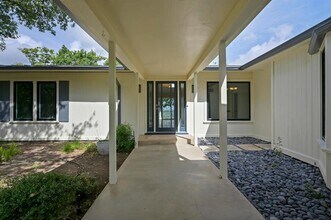 3427 Monte Vista Dr in Austin, TX - Building Photo - Building Photo