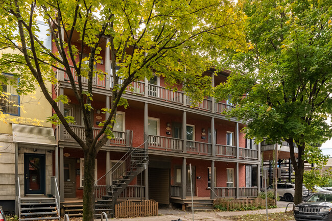 336 5E Rue in Québec, QC - Building Photo - Primary Photo