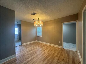 1404 Dent St in Garland, TX - Building Photo - Building Photo