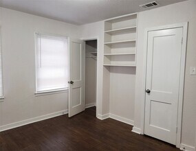 4256 Standish Rd in Fort Worth, TX - Building Photo - Building Photo