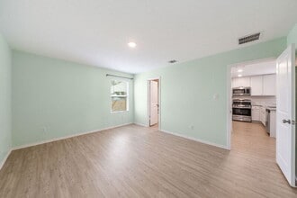 14718 Dillard Ml in San Antonio, TX - Building Photo - Building Photo