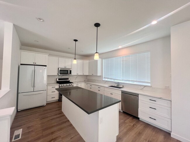 property at 2021 Elson Wy