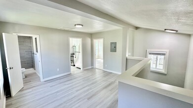 1718 15th Ave in Oakland, CA - Foto de edificio - Building Photo