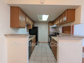 18053 E Ohio Ave in Aurora, CO - Building Photo - Building Photo