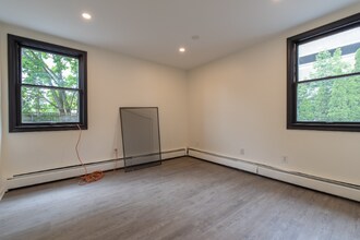 32 Cargill St in Providence, RI - Building Photo - Building Photo