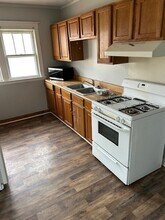 231 Conklin Ave, Unit 2 in Binghamton, NY - Foto de edificio - Building Photo