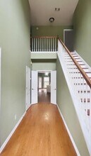 2710 Factor Walk Blvd, Unit 715 in Suwanee, GA - Foto de edificio - Building Photo