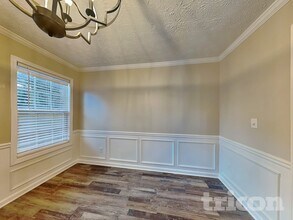 915 Chapel Hill Dr SE in Lawrenceville, GA - Building Photo - Building Photo