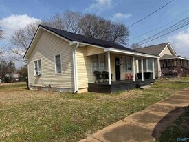 806-18 1/2 18 1/2 Ave SE in Decatur, AL - Building Photo