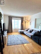 829 Escobar Crescent in Mississauga, ON - Building Photo - Building Photo