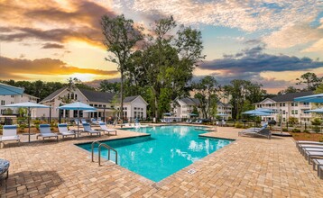 Stono Oaks in Johns Island, SC - Building Photo - Building Photo