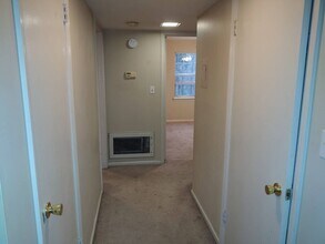 2080 Montreat Cir in Vestavia Hills, AL - Building Photo - Building Photo