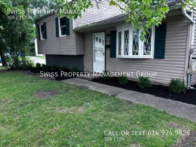 property at 2929 Gentry Ln