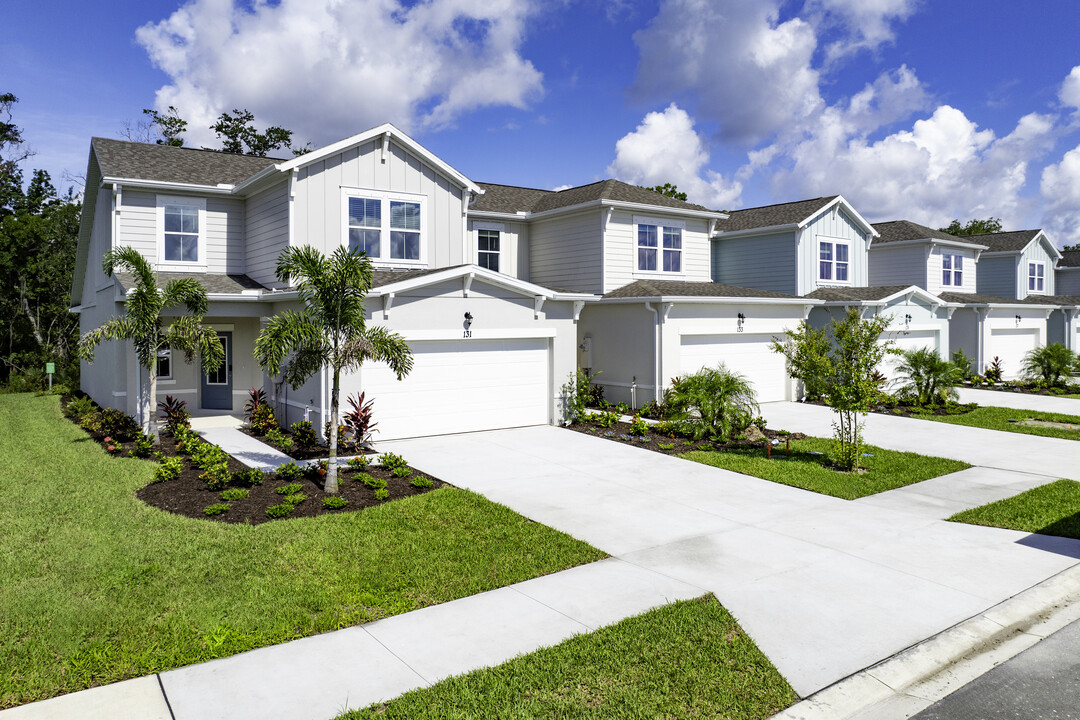 North Island Villas Rental Homes in Merritt Island, FL - Building Photo