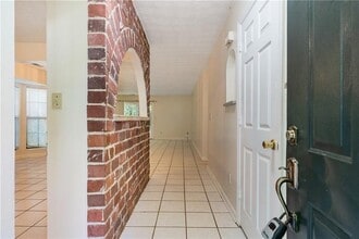 5000 Village Green Way in Alpharetta, GA - Building Photo - Building Photo