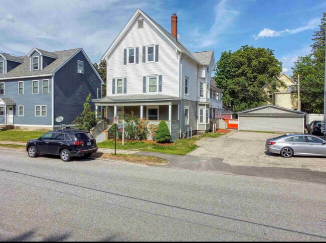 715 Union St-Unit -1r in Manchester, NH - Foto de edificio - Building Photo