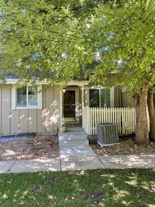 9930 Grove St in Westminster, CO - Building Photo