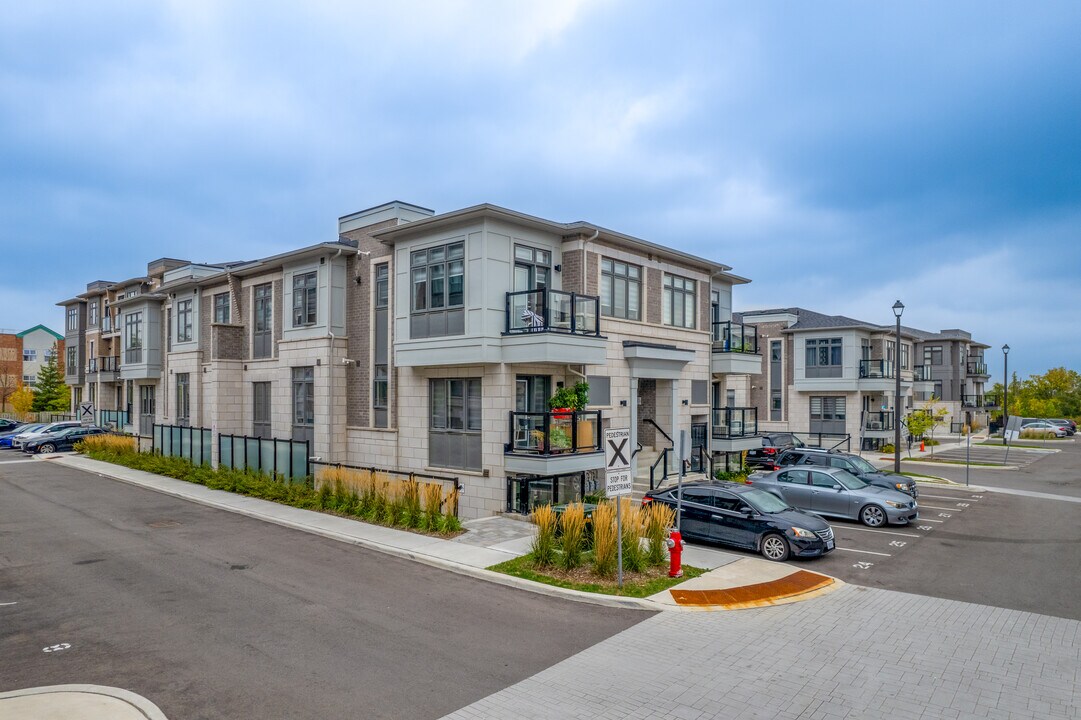 The Towns at Goreway Pines in Brampton, ON - Building Photo