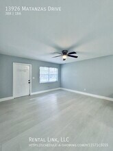 13926 Matanzas Dr in Ft. Myers, FL - Foto de edificio - Building Photo