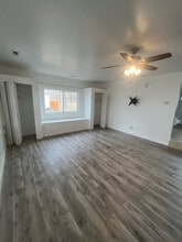 24175 Euclid Ave in Schneider, IN - Building Photo - Building Photo