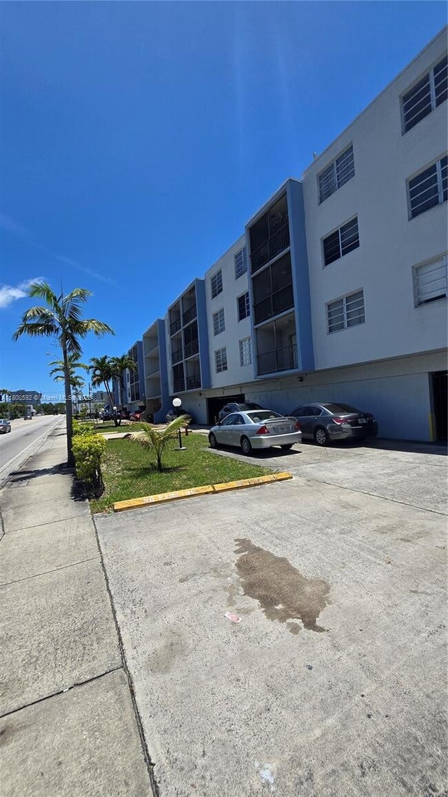 property at 1250 NE 125th St
