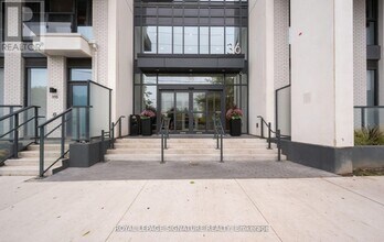 36 Zorra St in Toronto, ON - Building Photo - Building Photo