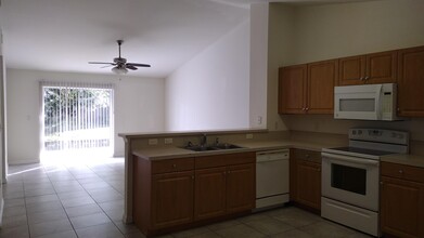 1070 Ainsworth St E in Lehigh Acres, FL - Building Photo - Building Photo