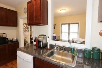 732 W Roscoe St in Chicago, IL - Building Photo - Building Photo