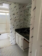 6001 NW 61st Ave in Tamarac, FL - Building Photo - Building Photo