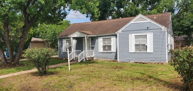 property at 7125 Goforth St