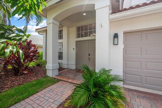 4145 Bahia Isle Cir in Wellington, FL - Building Photo - Building Photo