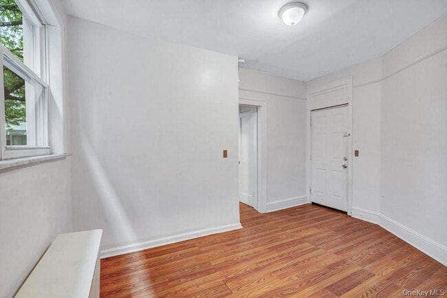34-38 34th St in Queens, NY - Building Photo - Building Photo