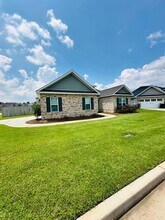 600 Broderick Cir in Warner Robins, GA - Building Photo - Building Photo
