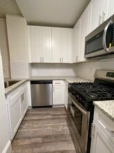 430 Ponce in Decatur, GA - Building Photo - Building Photo