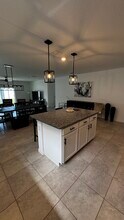 9565 Summers Cay Cir in Thonotosassa, FL - Building Photo - Building Photo