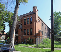 1080 Morrell St Apartments