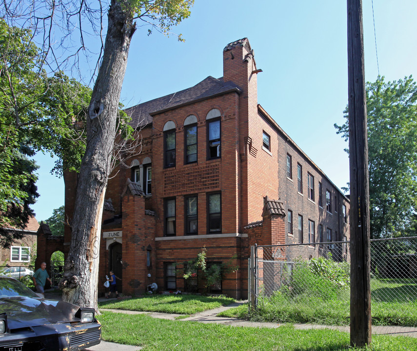 1080 Morrell St in Detroit, MI - Foto de edificio