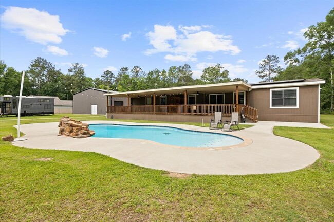 2051 California Ave in Cleveland, TX - Building Photo - Building Photo